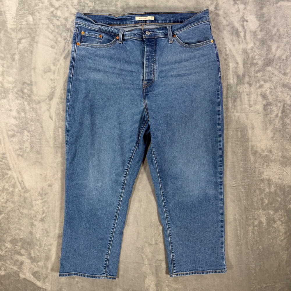 Levi's Wedgie Straight Jeans Womens Size 18W Blue Button Fly Denim Pants